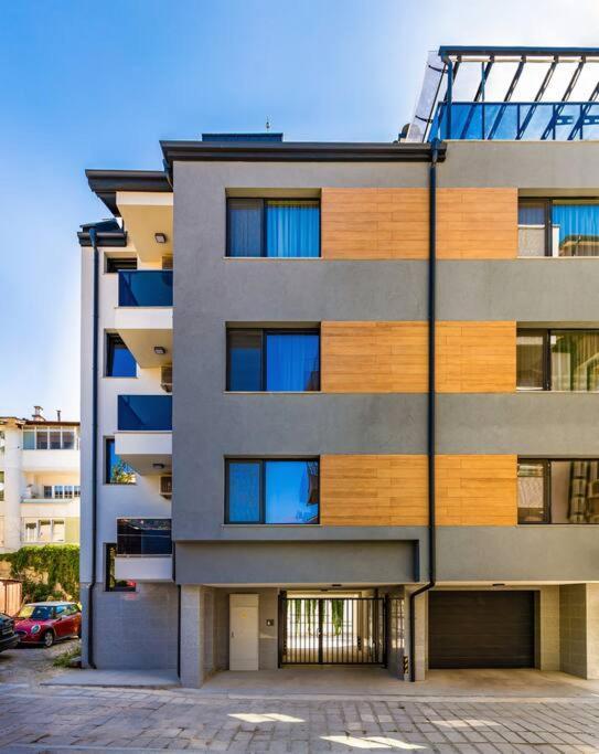 Hills View Central Apartment 플로브디프 외부 사진